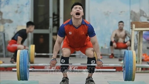 Cử tạ Việt Nam tập huấn Trung Quốc chuẩn bị cho ASIAD 2026