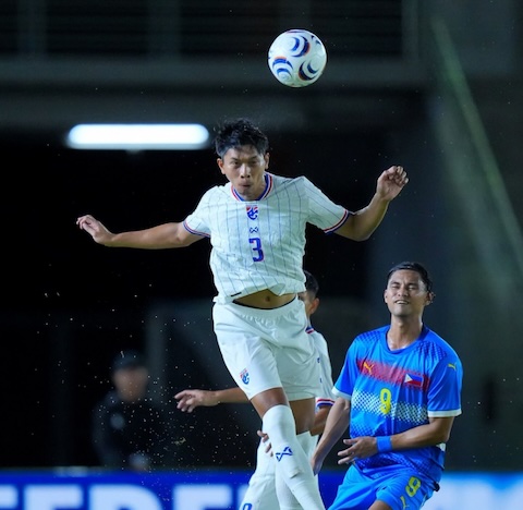 Thái Lan đã chứng tỏ sự vuột trội so với Philippines. Ảnh: FAT
