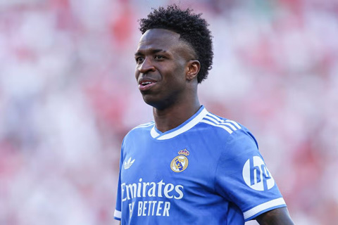 Vinicius hiện chỉ còn hợp đồng 1 năm với Real Madrid