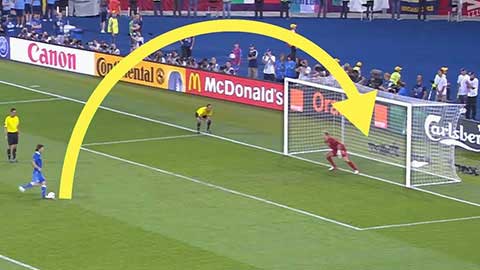 Cú đá Panenka của Pirlo vào lưới Joe Hart