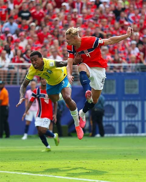 Selecao thất bại trước Na Uy tại vòng 1/8 Cúp Thế giới năm nay