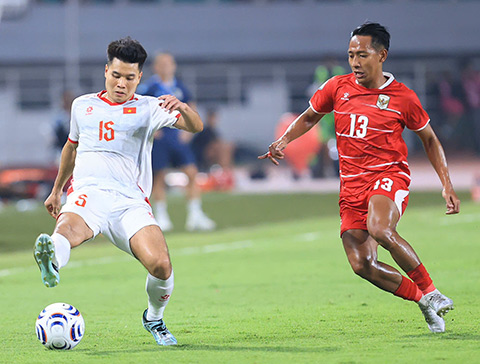 ĐT Việt Nam và Thái Lan đều đang đứng đầu bảng ở AFF Cup 2026 - Ảnh: Đức Cường