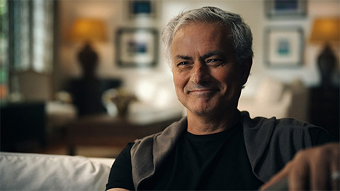  Mourinho đủ sức cứu MU khỏi cú trượt dài hậu Ferguson?