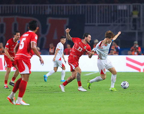 HLV John Herdman bị so sánh với HLV Kim Sang Sik sau khi Indonesia phải dừng bước từ vòng bảng AFF Cup 2026