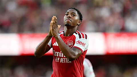 Lewis-Skelly ‘xin lỗi’ fan Arsenal sau khi ghi bàn, nghi vấn MU càng thêm nóng