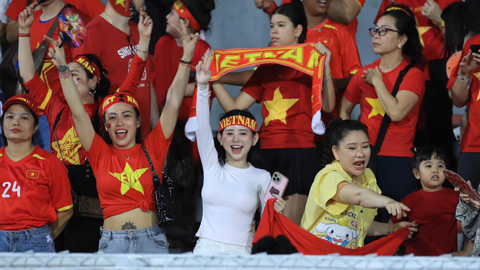 Trận Malaysia vs Việt Nam đón bao nhiêu khán giả?