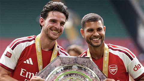 Arsenal đang sở hữu hàng tiền vệ có chiều sâu đáng nể