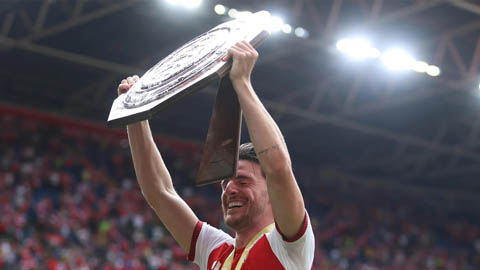 Declan Rice gặp sự cố hài hước với Siêu cúp Anh 2026