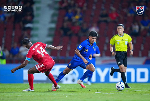Thái Lan chấm dứt mạch 11 trận bất bại trước Singapore nhưng vẫn vào chung kết AFF Cup 2026 - Ảnh: FAT