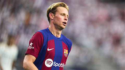 De Jong đang trở thành vấn đề mới của Barca