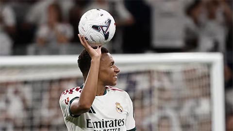 Mbappe thi đấu thanh thoát, hiệu quả
