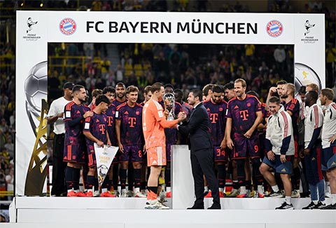 Bayern tái ngộ MU