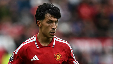 Ferdinand ca ngợi khả năng chuyền bóng của Lisandro