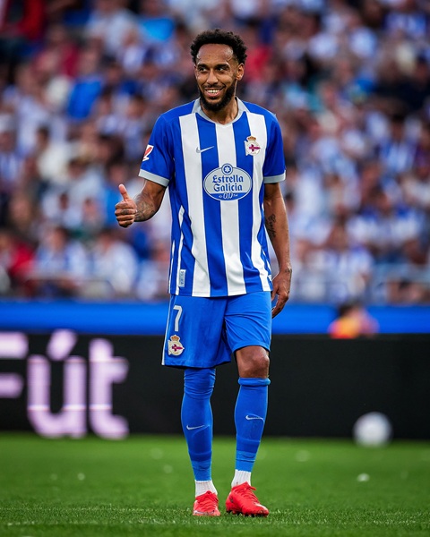 Aubameyang đang thể hiện phong độ khó tin ở tuổi 37