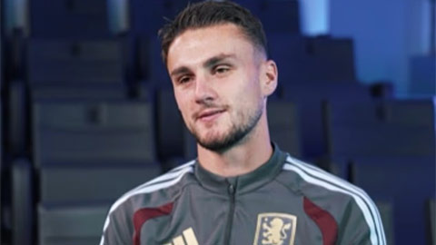 Harwood-Bellis bị Aston Villa loại khỏi danh sách dự Champions League
