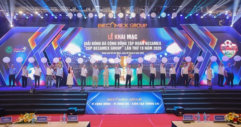 Quang cảnh lễ khai mạc vào sáng 6/9