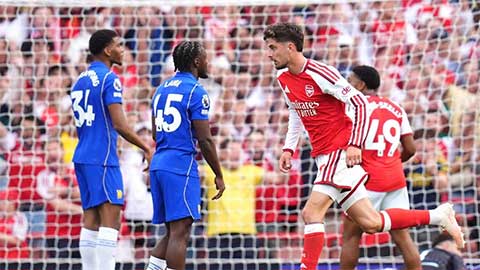 Havertz gỡ hòa cho Arsenal bằng cú dứt điểm khá hiểm hóc