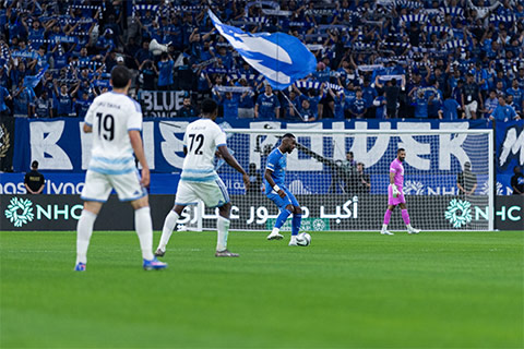 Al Hilal gục ngã ngay trên sân nhà