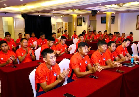 Các trọng T và trợ lý trọng T tại lễ bế mạc. Ảnh: Quỳnh Đức