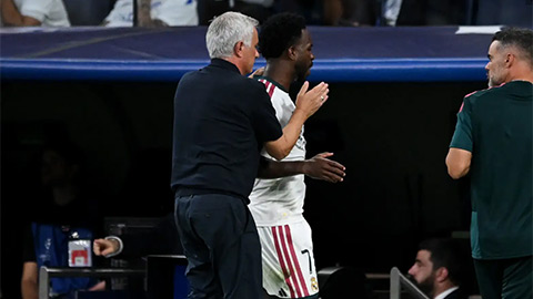  Mourinho 'giải cứu' Vinicius