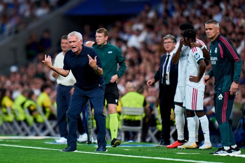 HLV Mourinho đang đặt dấu ấn trong lối chơi của Real Madrid. Ảnh: The Guardian