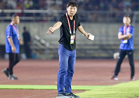 HLV Kim Sang Sik đón nhận tin buồn ngay trước thềm FIFA ASEAN Cup 2026 - Ảnh: Đức Cường