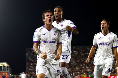 Fiorentina có chiến thắng đầu tay ở Serie A sau 3 trận toàn thua