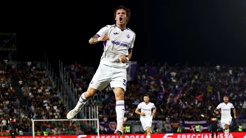 Sao trẻ Fiorentina phá kỷ lục của Messi