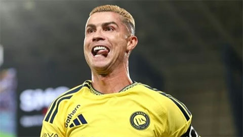  Ronaldo cay đắng 'về nhì' sau Messi vì sai lầm khó đỡ của Al Nassr