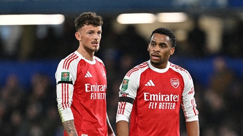 Arsenal sở hữu 2 hậu vệ phải chất lượng: Ben White và Jurrien Timber