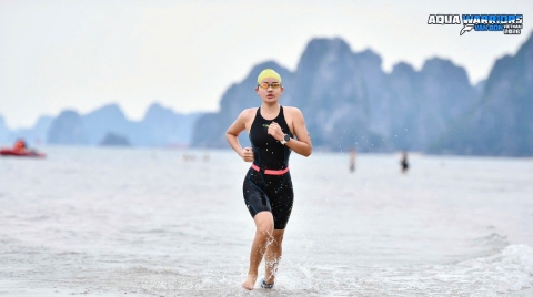 Lê Thị Trang với 5km bơi biển đầy thách thức