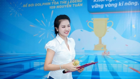“Cô giáo dạy bơi hot girl” Chang Chang gây sốt ở giải đấu Aqua Warriors Vân Đồn 2026