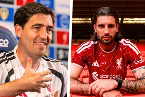 HLV Andoni Iraola phấn khích với pha sút xa thành bàn của Szoboszlai vào lưới Tottenham