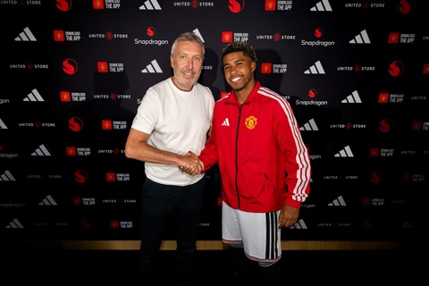 Youri Tielemans là một trong những tân binh của MU trong phiên chợ Hè 2026