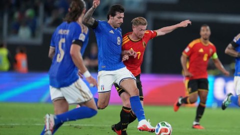 'Mister 100 triệu' Tonali không còn bay cao: Từ Tottenham đến ĐT Italia