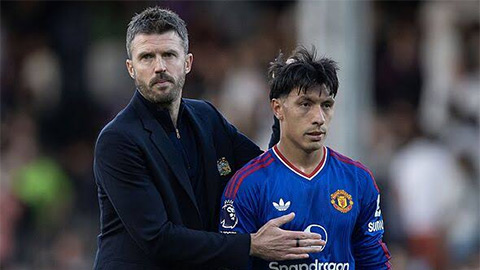 Carrick loại 3 ngôi sao MU sau loạt FIFA Days?
