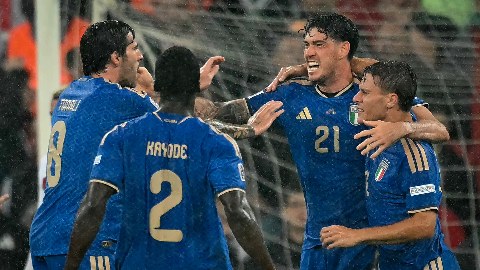 ĐT Italia: Sự trở lại đầy bản lĩnh của Bastoni