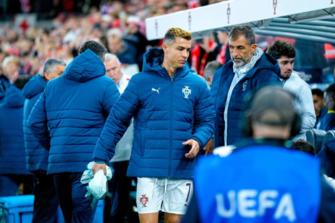 Ronaldo đã tự ý rời tuyển Bồ Đào Nha vì bất mãn với HLV Jesus