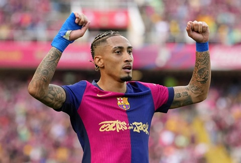 Raphinha ăn mừng sau khi ghi bàn vào lưới Real Madrid trong trận El Clasico vào tháng 5/2025