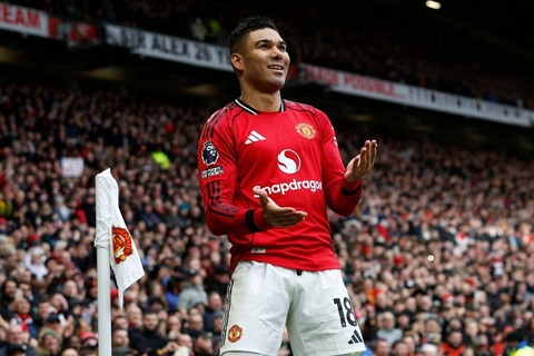 Casemiro từng là "lá chắn thép" ở tuyến giữa của MU