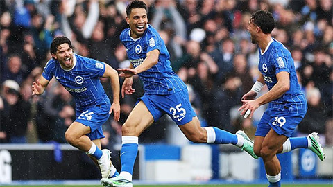 Diego Gomez tái hiện siêu phẩm của Beckham