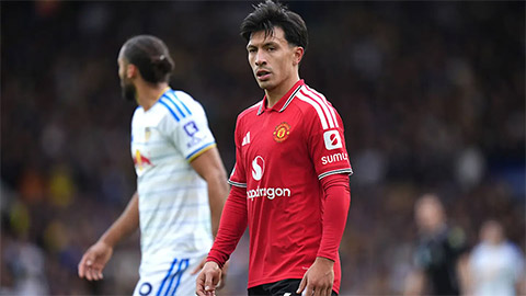 MU lo sốt vó vì chấn thương của Lisandro Martinez
