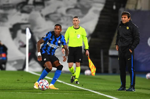 Ashley Young hiểu rõ Conte như thế nào
