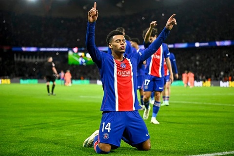 PSG đã khai thác tốt những lỗ hổng mà Barca để lộ khi mê mải tấn công