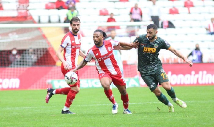  Nhận định Alanyaspor vs Antalyaspor 0h00 ngày 9/12: Đứng vững tại Alanya Oba