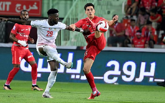 Nhận định Al Bataeh Club vs Shabab Al Ahli Club 22h45 ngày 7/1: Áp sát top đầu