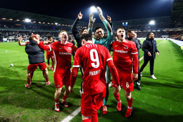 Nhận định Heracles Almelo vs AZ Alkmaar, 19h30 ngày 14/9: Chìm sâu khủng hoảng - Ảnh 1