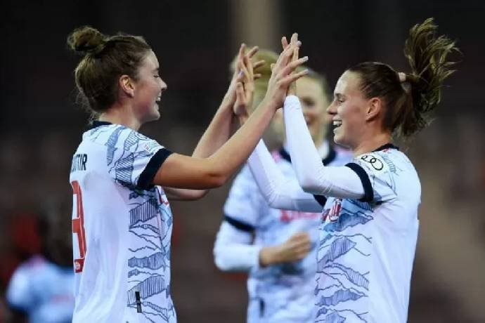  Nhật định phạt góc Nữ PSG vs Nữ Bayern Munich, 3h ngày 21/11