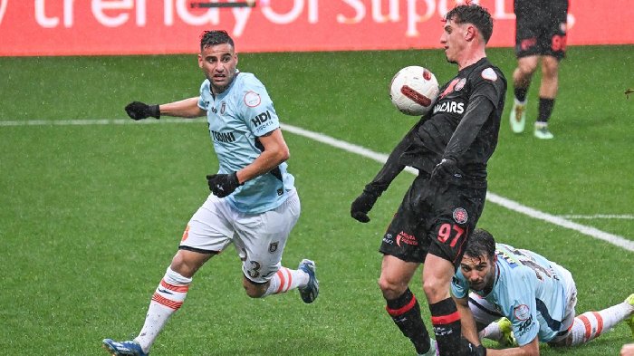  Nhận định Fatih Karagumruk vs Istanbul Basaksehir 19h30 ngày 4/2: Chủ nhà gặp khó