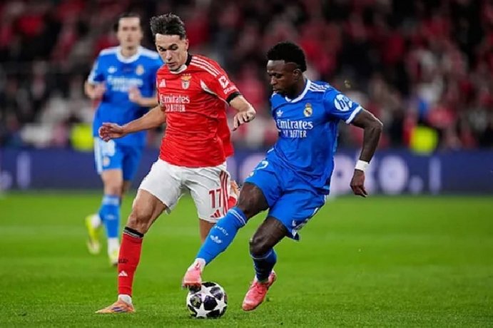  Nhật định phạt góc Real Madrid vs Benfica, 3h ngày 26/02